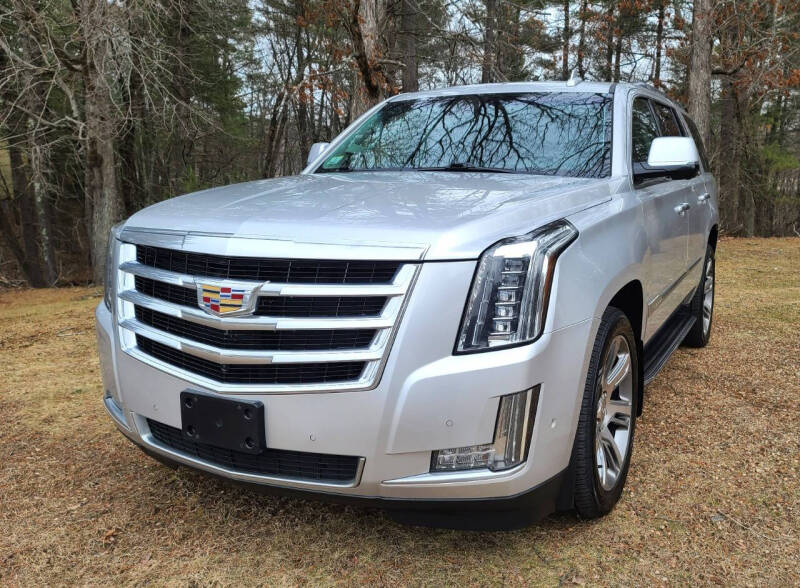 2019 Cadillac Escalade Luxury