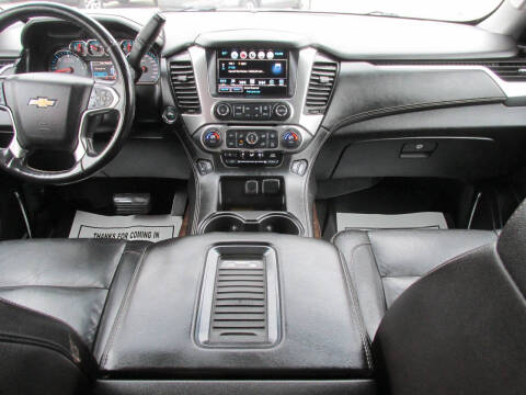 2016 Chevrolet Suburban LT