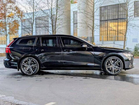 2020 Volvo V60 T5 R-Design