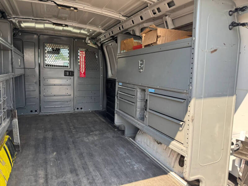 2020 Chevrolet Express 2500