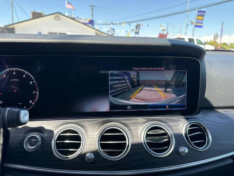 2019 Mercedes-Benz E-Class E 300