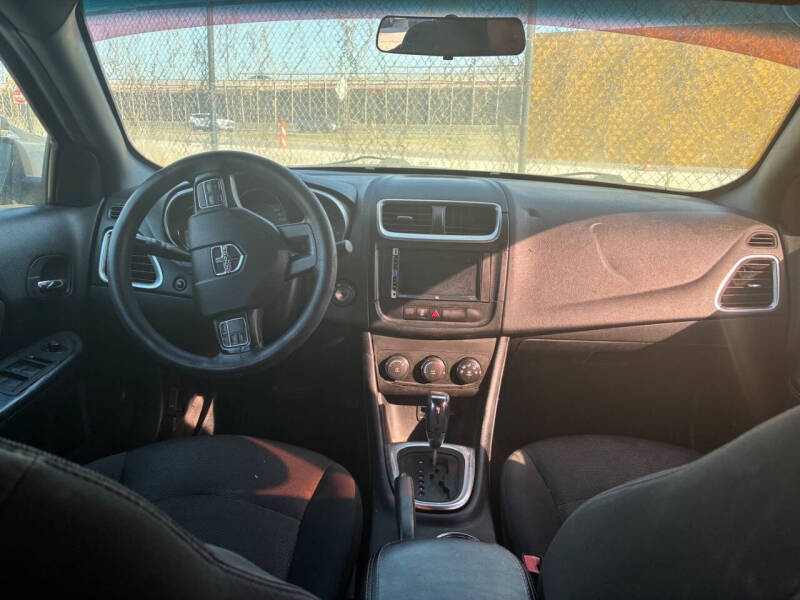 2014 Dodge Avenger SE