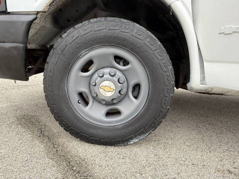 2004 Chevrolet Express 2500