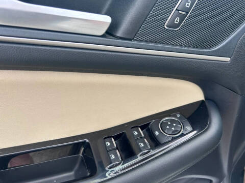 2020 Ford Edge