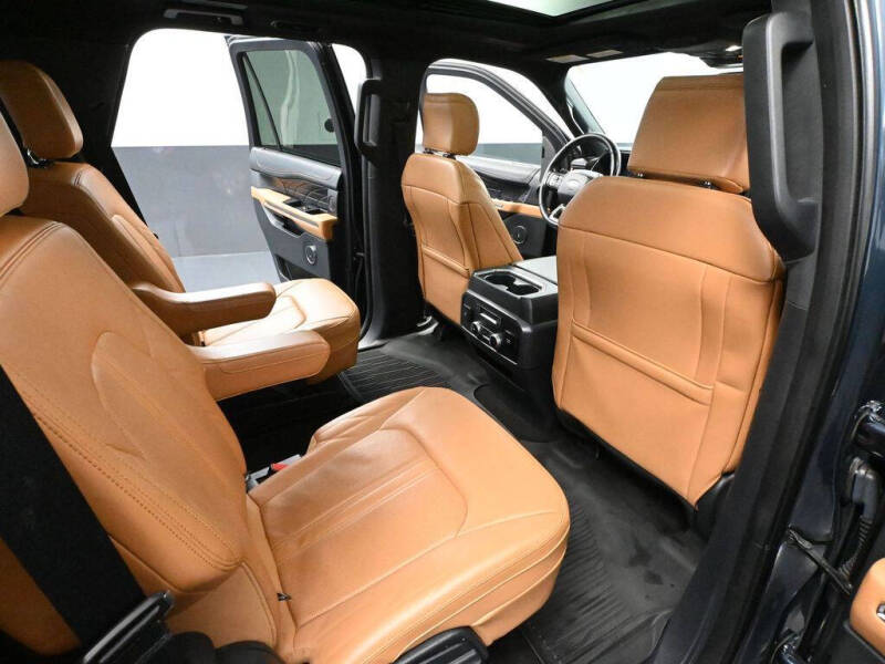 2023 Ford Expedition Platinum