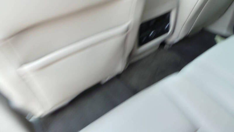 2016 Lincoln Navigator Select
