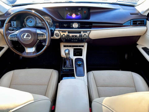 2017 Lexus ES 350