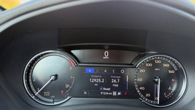 2021 Cadillac XT4 Premium Luxury