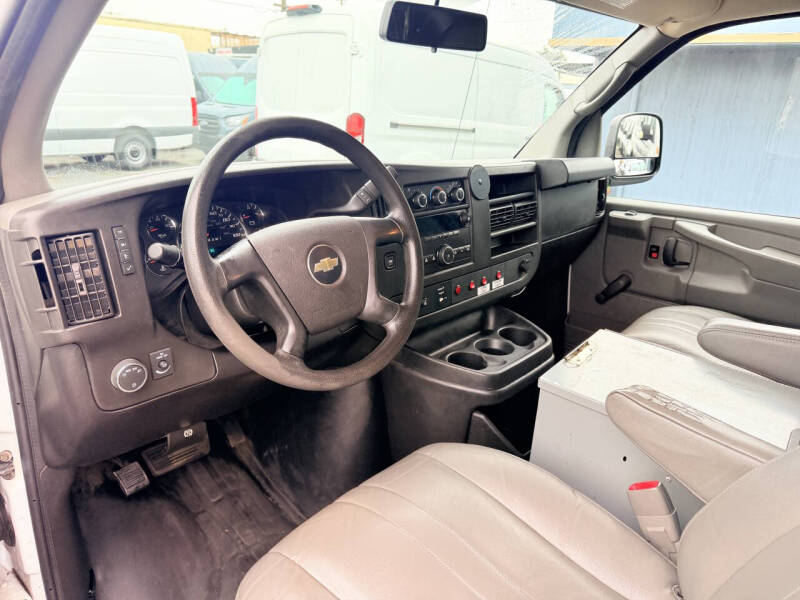 2013 Chevrolet Express 2500