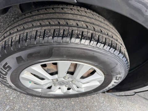 2012 Volkswagen Routan S