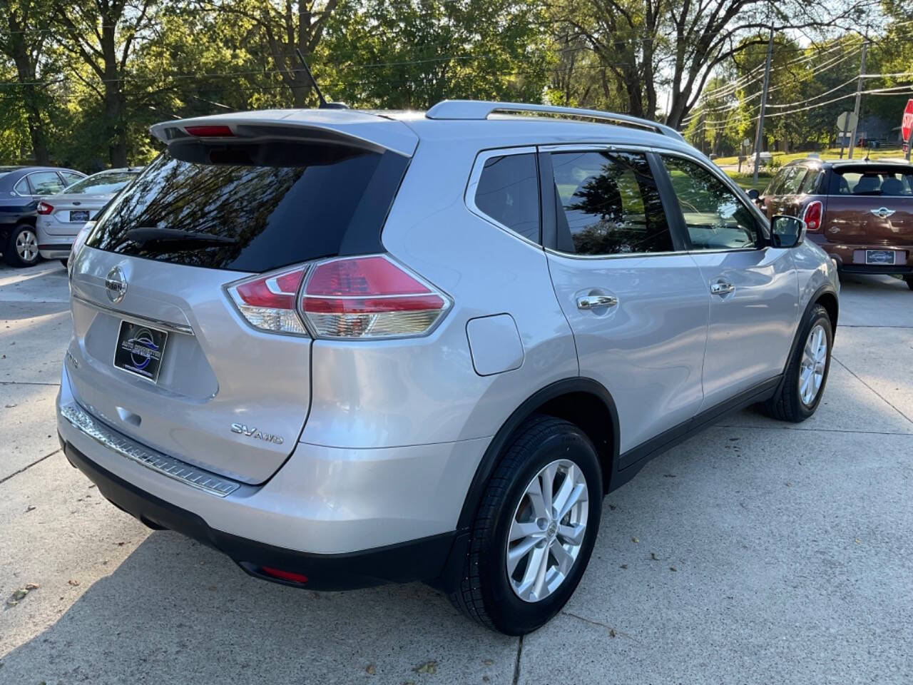 2015 Nissan Rogue for sale at Auto Connection in Waterloo, IA