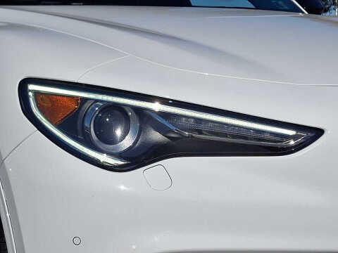 2023 Alfa Romeo Stelvio Veloce