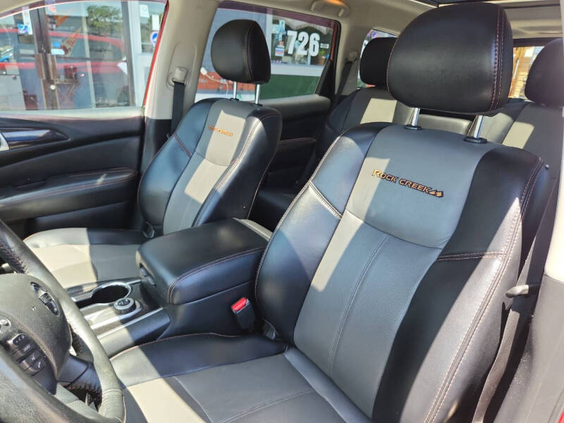 2019 Nissan Pathfinder Platinum