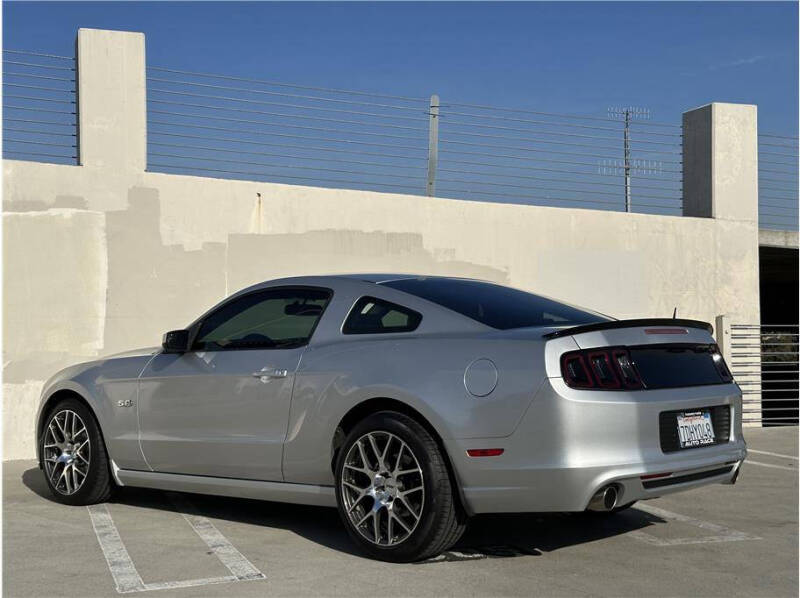 2014 Ford Mustang GT photo 6