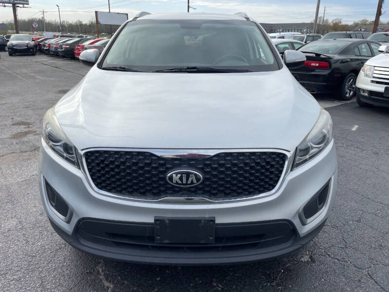 2016 Kia Sorento LX