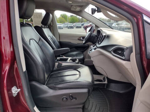 2018 Chrysler Pacifica Touring L Plus