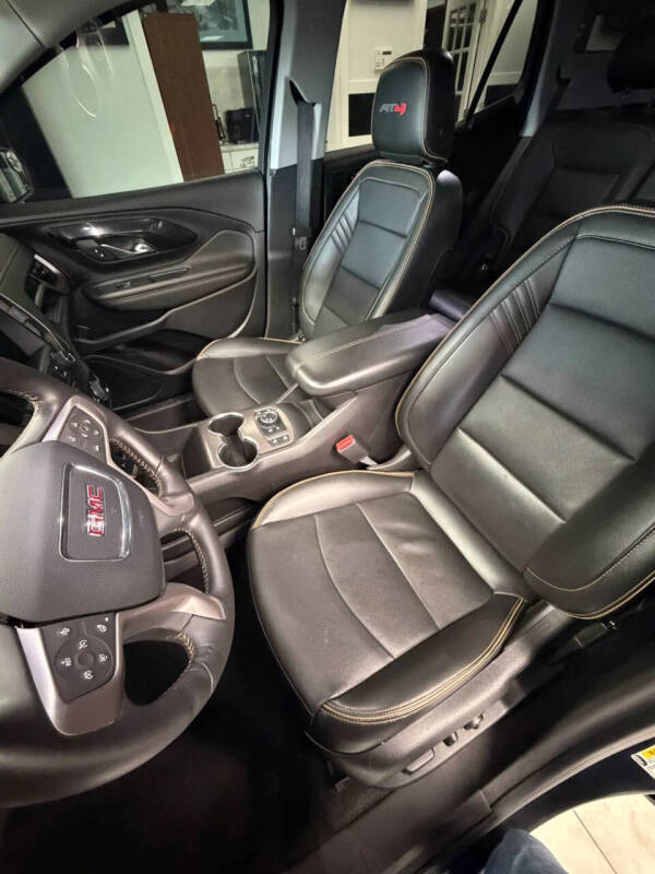 2022 GMC Terrain AT4