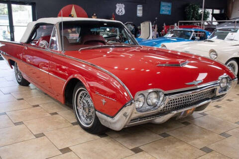 1962 Ford Thunderbird