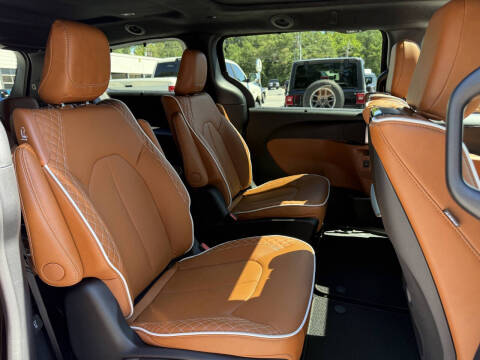 2026 Chrysler Pacifica Pinnacle