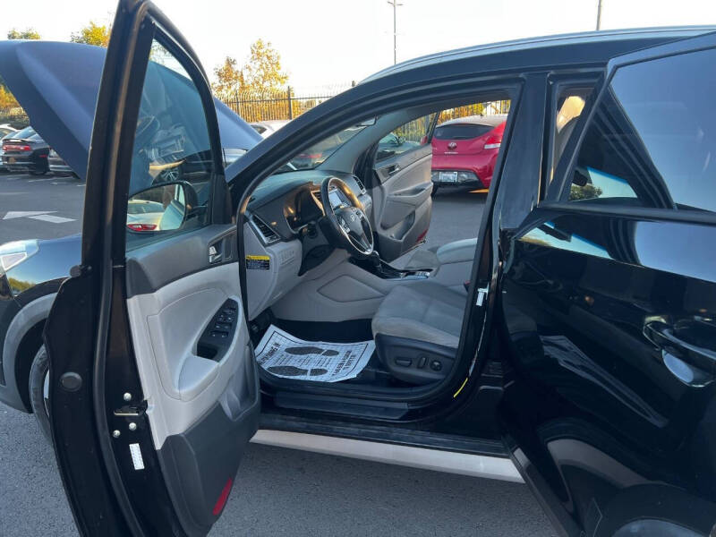 2017 Hyundai Tucson Sport