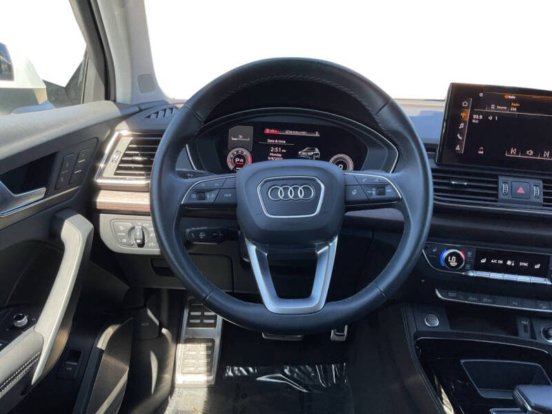 2023 Audi Q5 quattro Premium Plus 40 TFSI