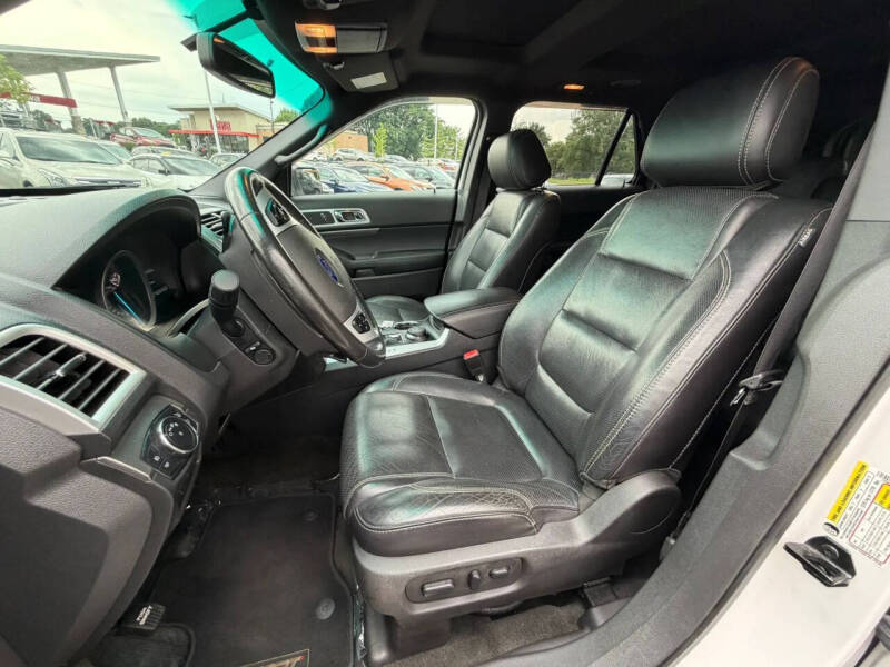 2013 Ford Explorer Sport