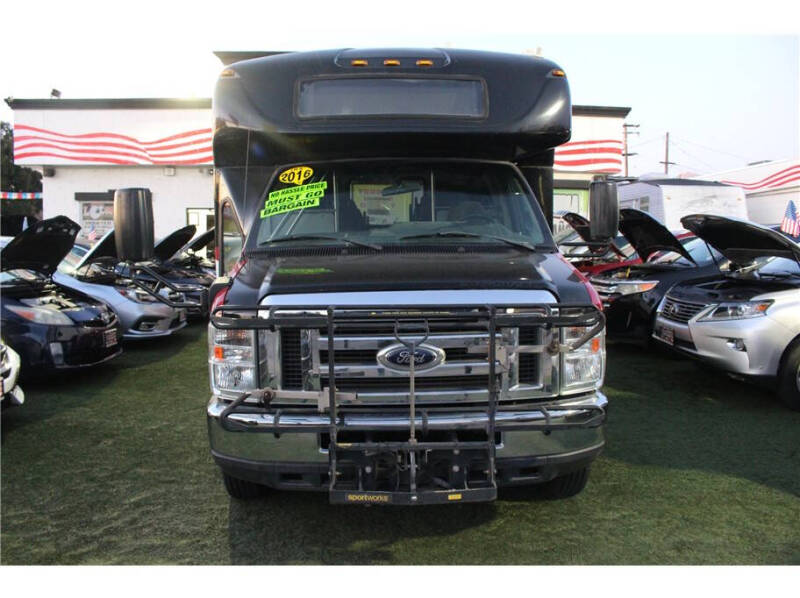 2016 Ford E-Series E-450 SD