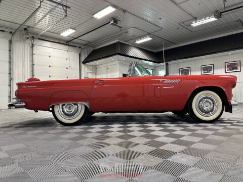 1956 Ford Thunderbird