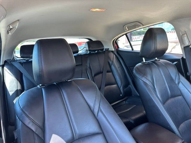 2018 Mazda MAZDA3 Touring