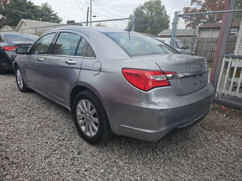 2013 Chrysler 200 Limited