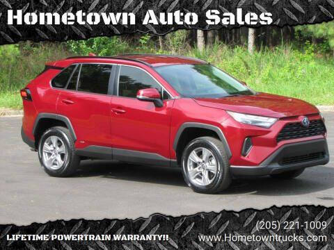 2024 Toyota RAV4 LE's photo