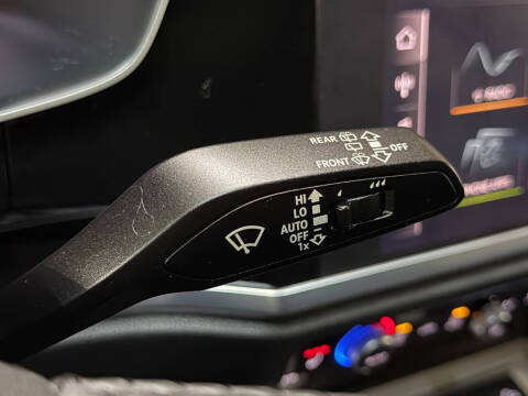 2020 Audi Q3 quattro Premium 45 TFSI