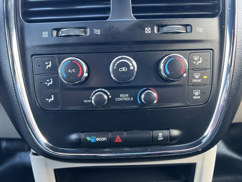 2019 Dodge Grand Caravan SE