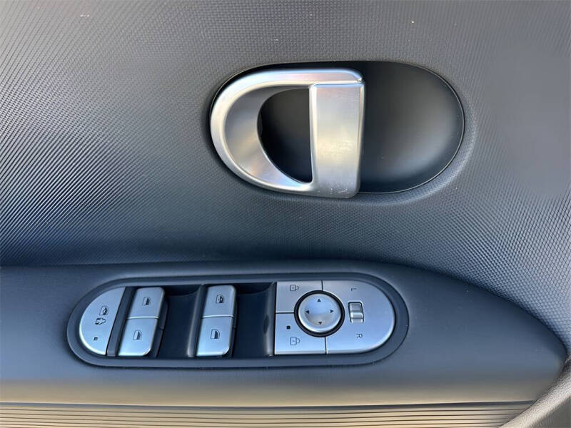 2023 Hyundai Ioniq 5 SE