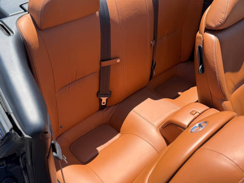 2005 Lexus SC 430