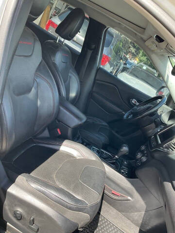 2019 Jeep Cherokee Trailhawk Elite