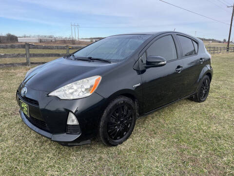 2012 Toyota Prius c for sale at Hitt & Mis Auto in Cape Girardeau MO