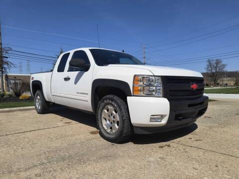 2011 Chevrolet Silverado 1500 for sale at Top Spot Motors LLC in Willoughby OH