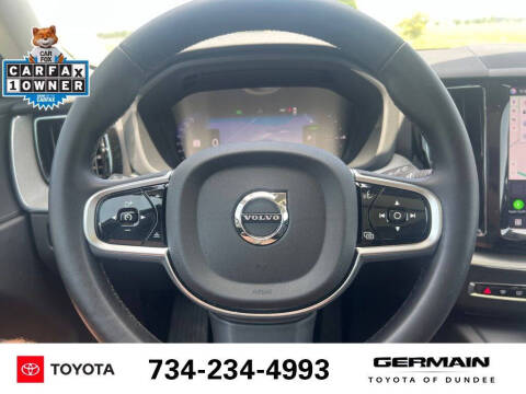2025 Volvo XC60 T8 Plus Dark Theme