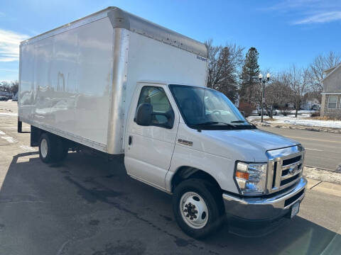 2021 Ford E-Series for sale at REECIA MOTORS LLC in Cambridge MN