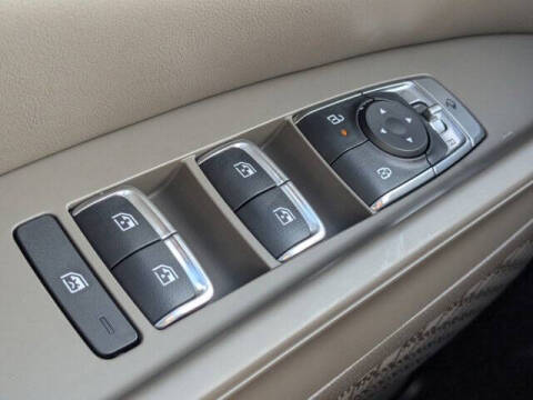 2025 Kia Carnival EX