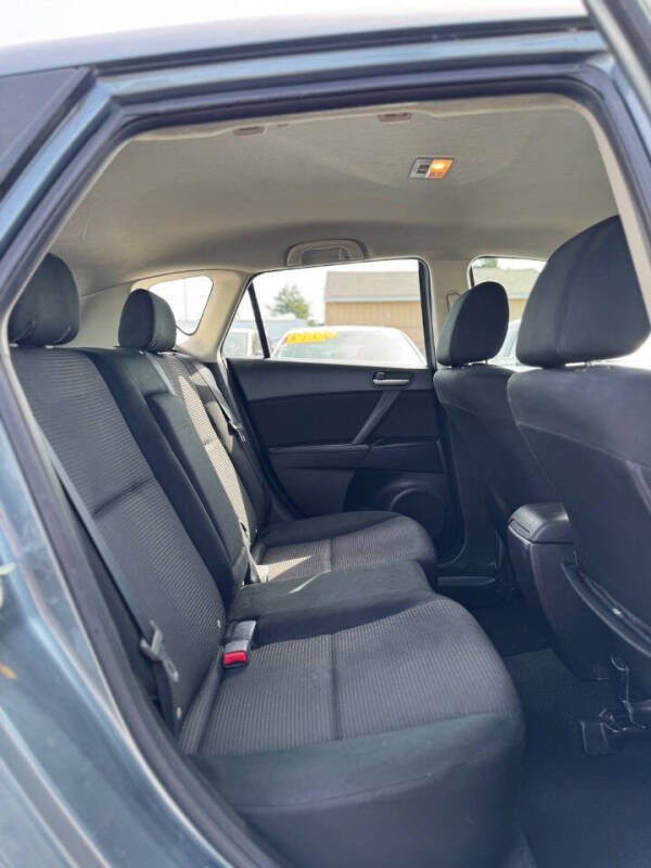 2012 Mazda MAZDA3 i Touring