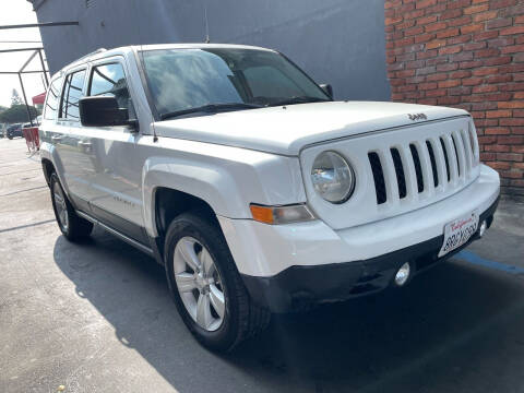 2016 Jeep Patriot for sale at EV MOTORS in Pico Rivera CA