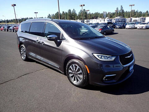 2021 Chrysler Pacifica Hybrid Limited