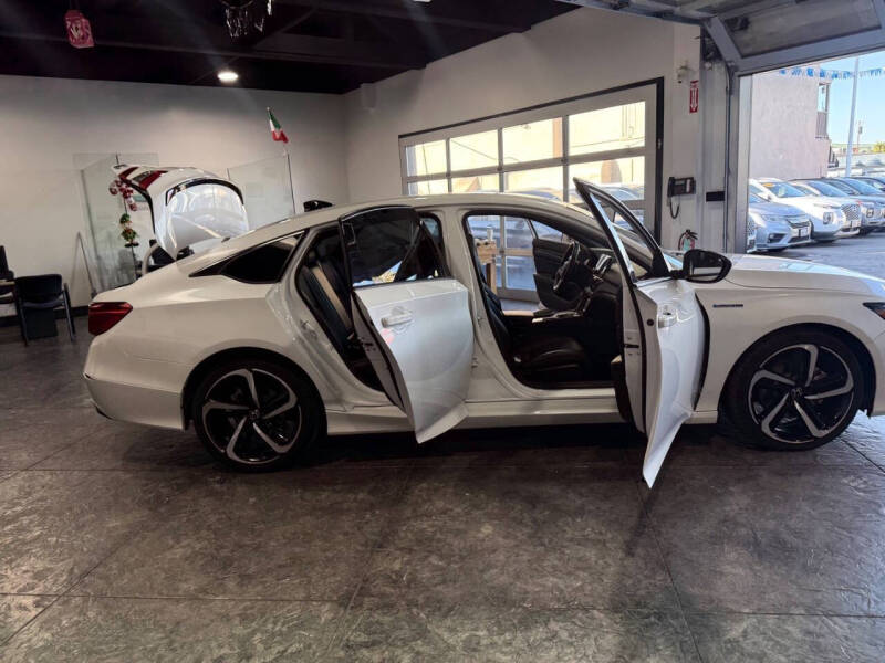 2022 Honda Accord Hybrid Sport