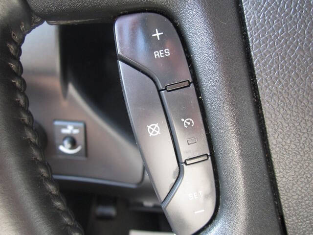 2023 Chevrolet Express 2500