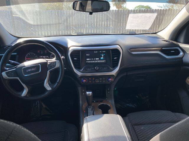 2018 GMC Acadia SLE-2