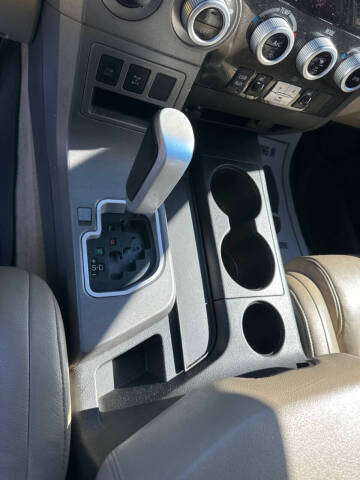 2010 Toyota Sequoia Limited