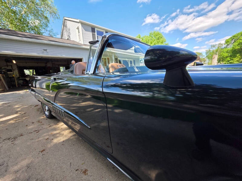 1958 Ford Thunderbird
