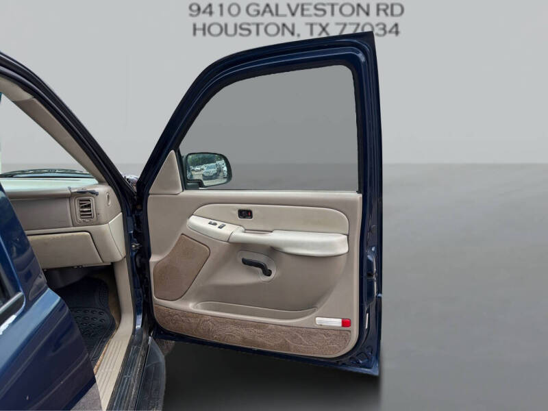 2002 Chevrolet Tahoe